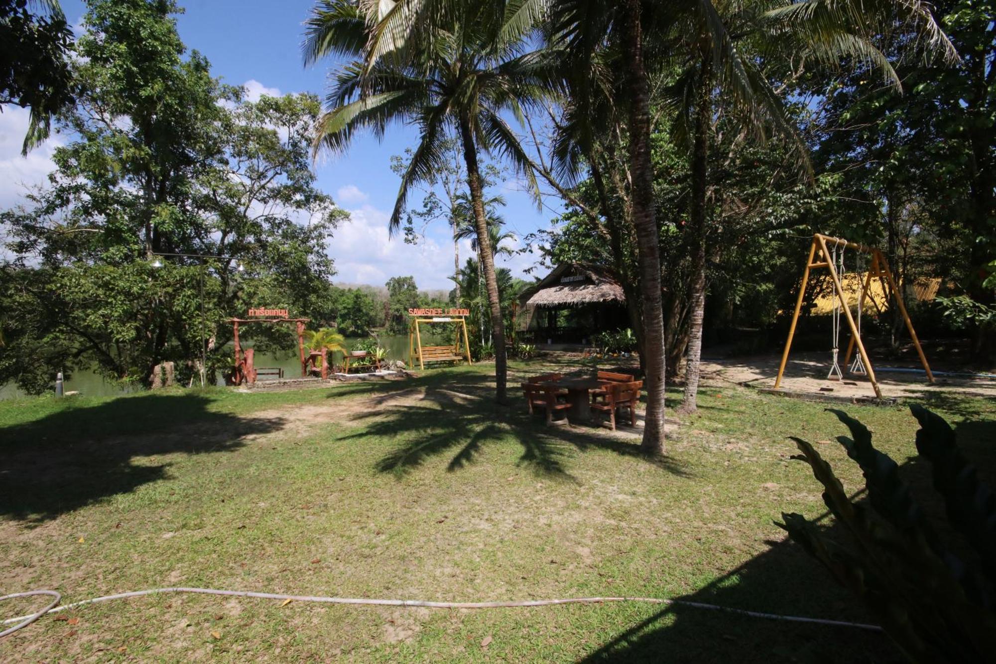Thai Mueang Sawasdee Lagoon Resort מראה חיצוני תמונה