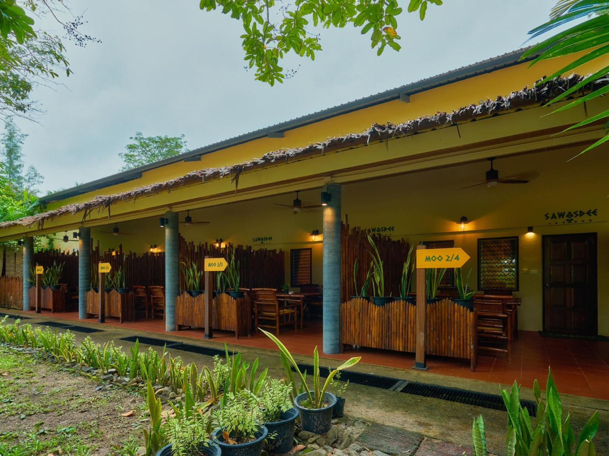 Thai Mueang Sawasdee Lagoon Resort מראה חיצוני תמונה