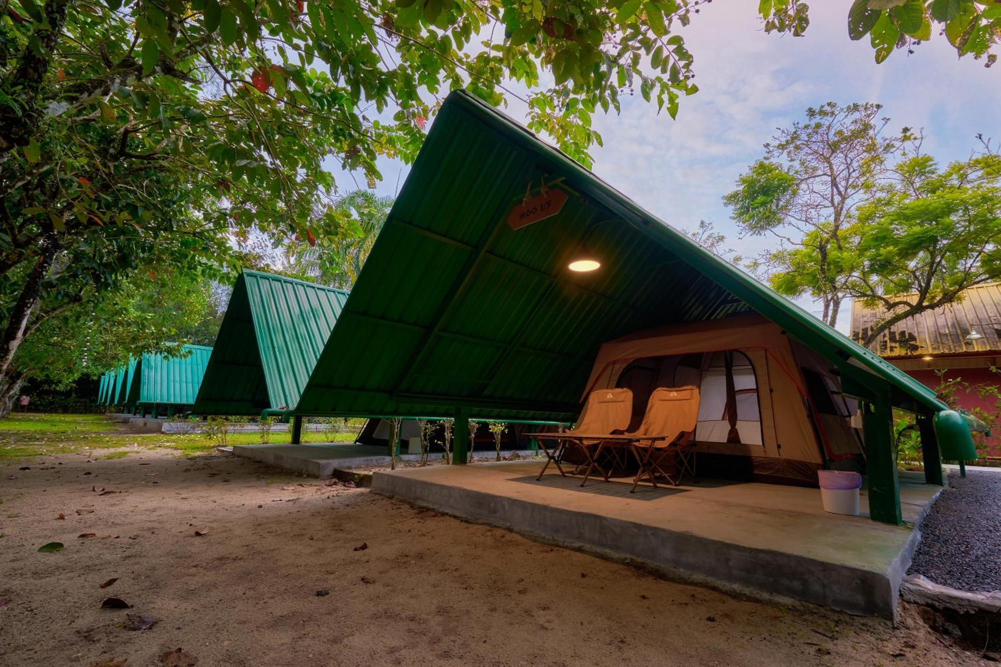 Thai Mueang Sawasdee Lagoon Resort מראה חיצוני תמונה