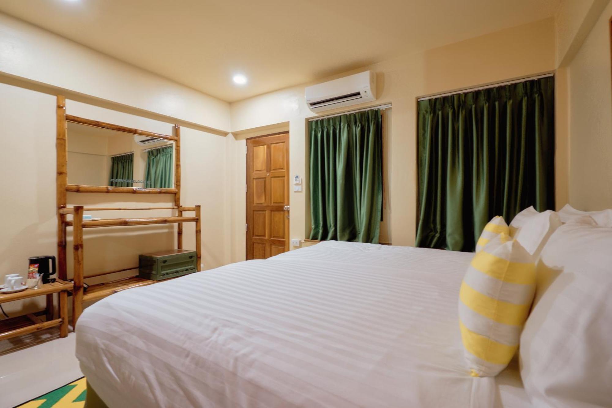 Thai Mueang Sawasdee Lagoon Resort מראה חיצוני תמונה