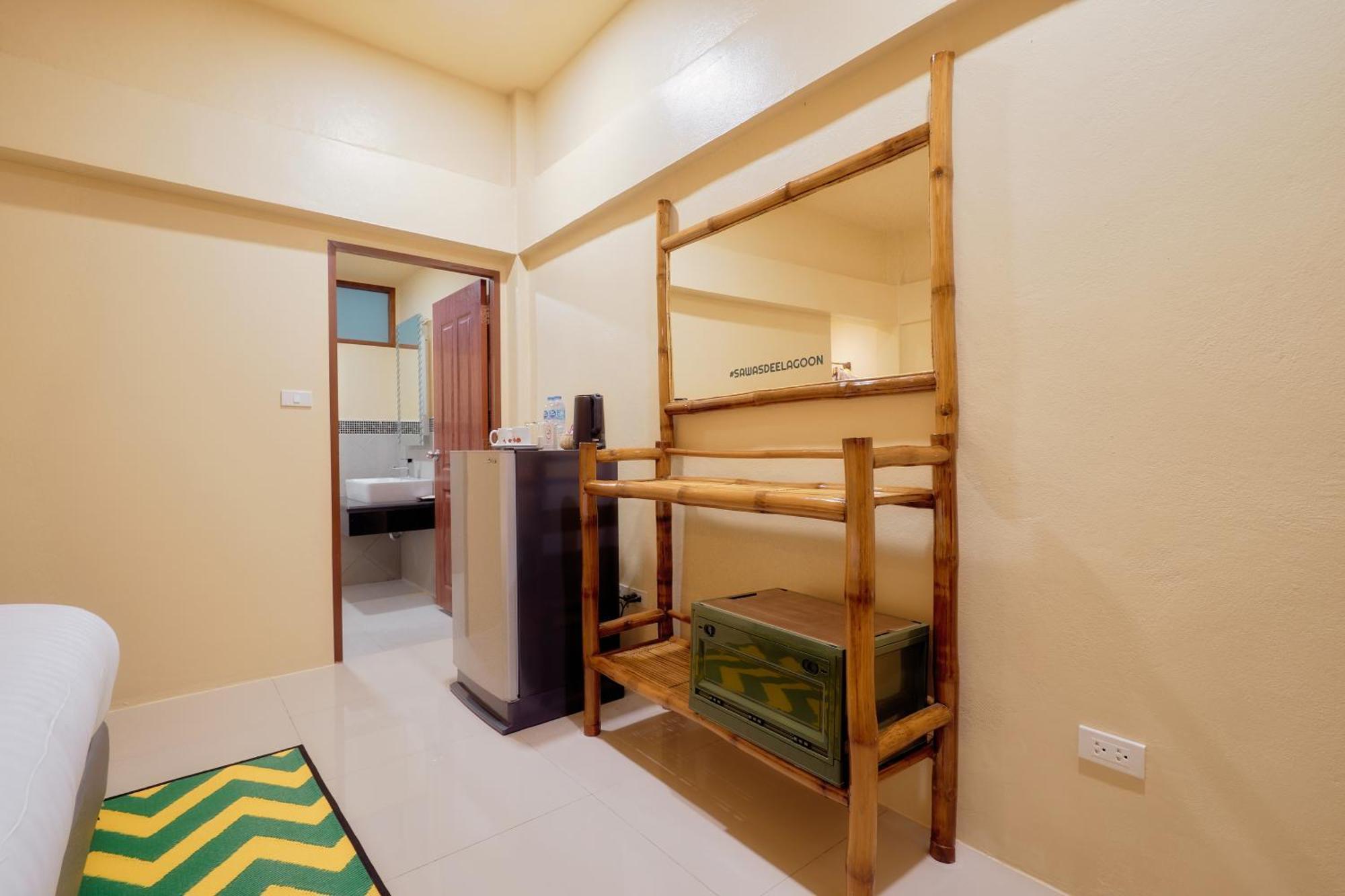 Thai Mueang Sawasdee Lagoon Resort מראה חיצוני תמונה