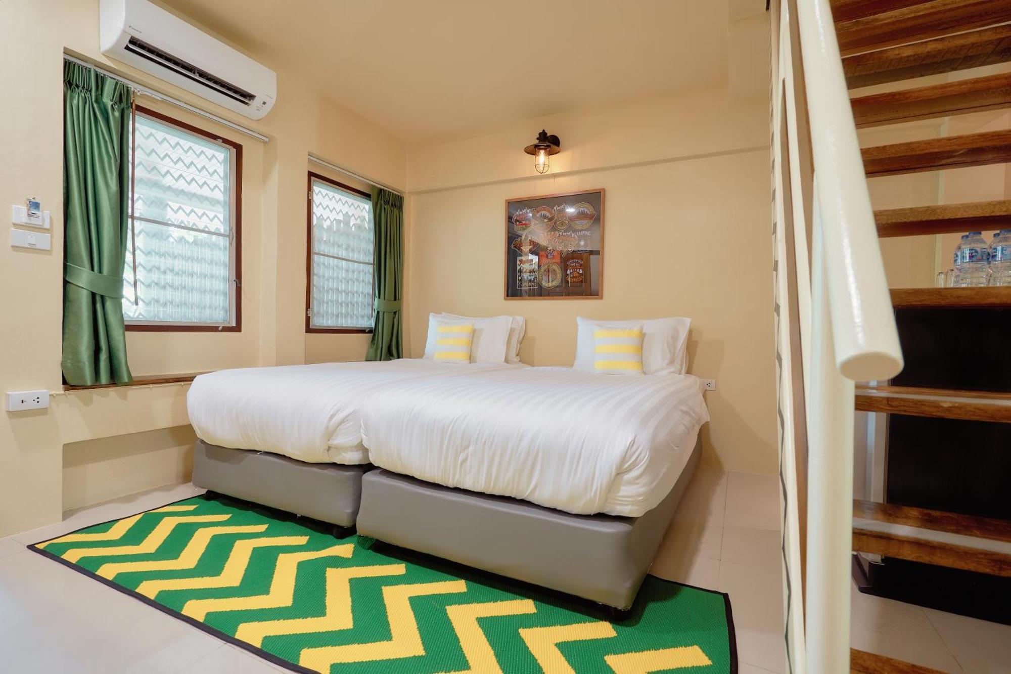 Thai Mueang Sawasdee Lagoon Resort מראה חיצוני תמונה
