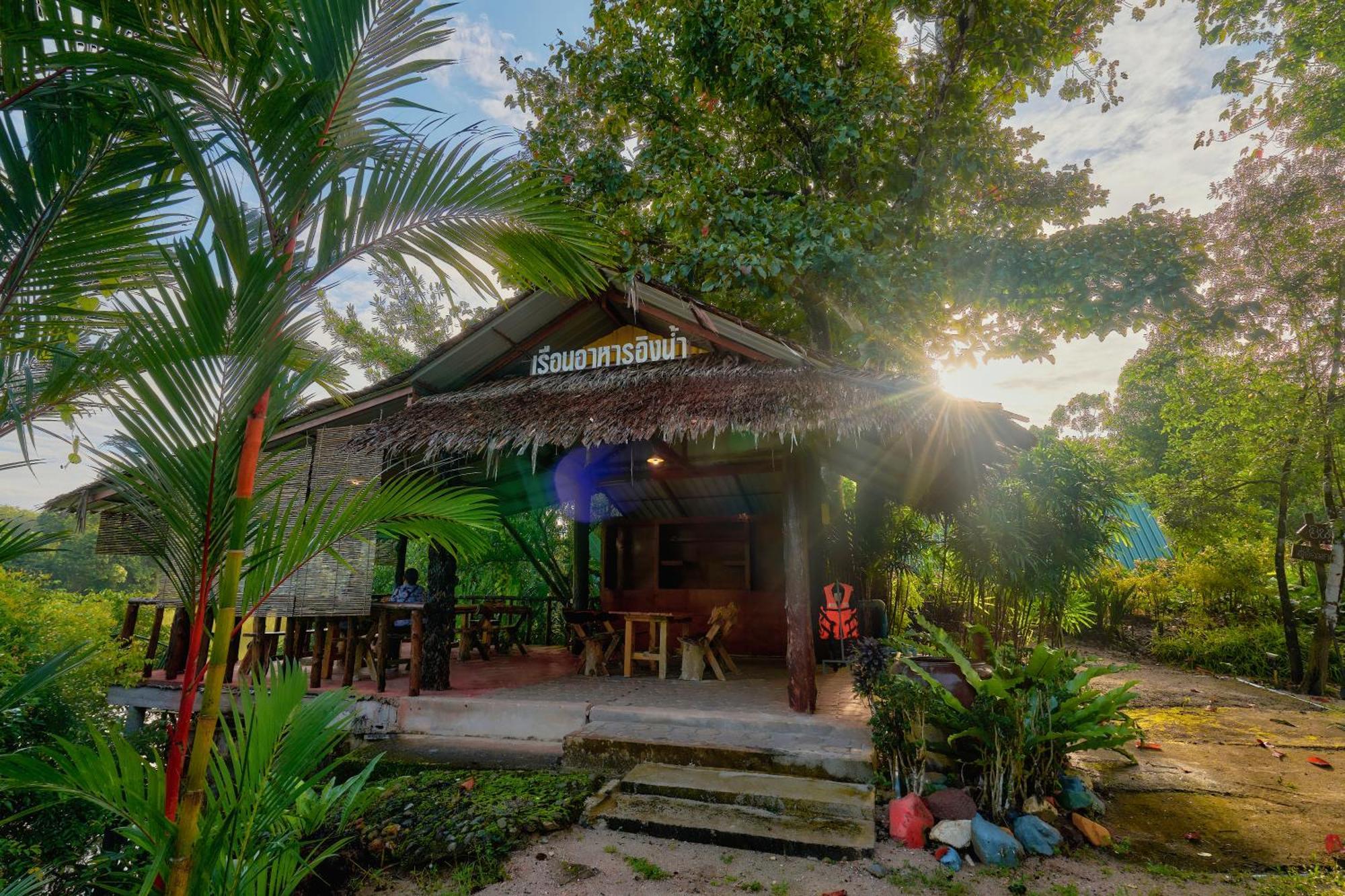 Thai Mueang Sawasdee Lagoon Resort מראה חיצוני תמונה