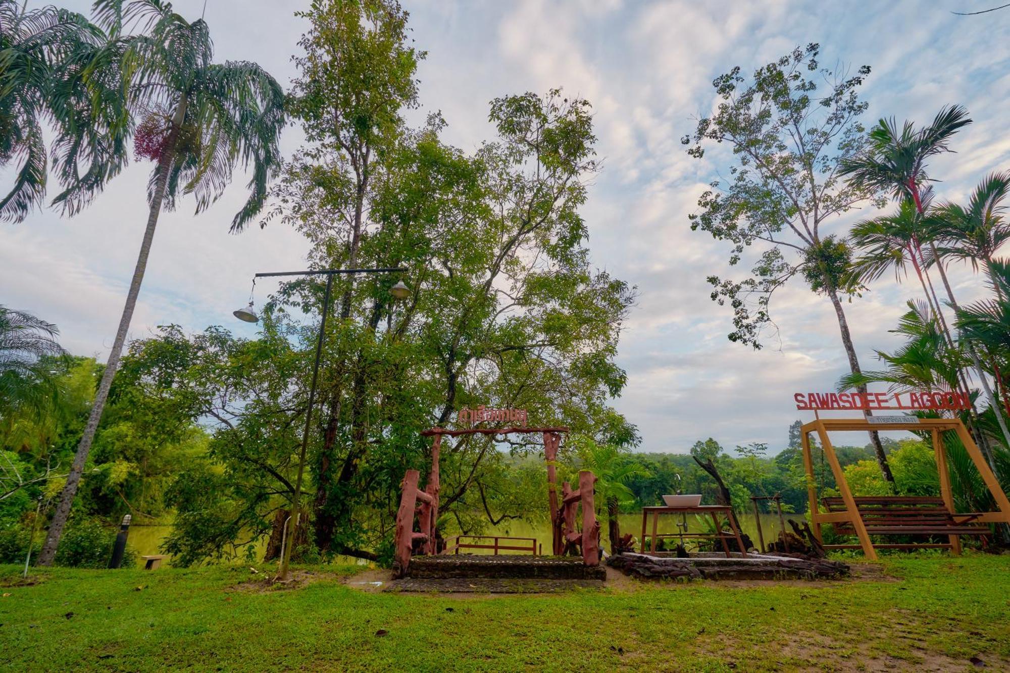 Thai Mueang Sawasdee Lagoon Resort מראה חיצוני תמונה